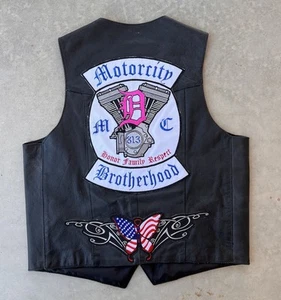 Hot Leathers Vest Size Small Detroit MC Motorcity Brotherhood USA Butterfly - Picture 1 of 11