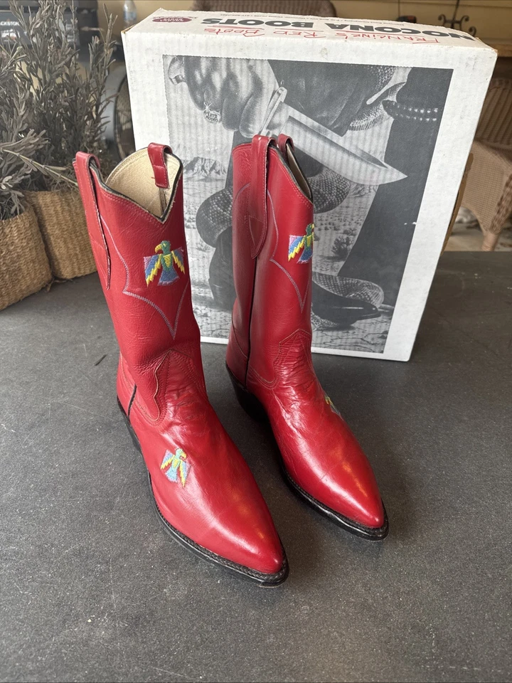 Botas de cowboy vermelhas vintage femininas tamanho 6 C estampa Thunderbird pontiagudas Nocona - Imagem 1 de 4