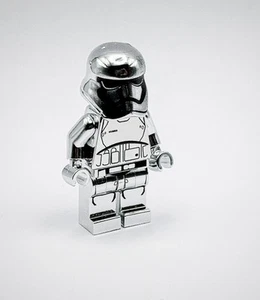 Lego Chrome Silver Plated Captain Phasma Minifigure Star Wars New!! - Picture 1 of 4