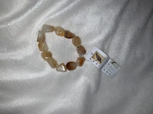 Brand new with tags neutral colours glass stone bracelet - Picture 1 of 3