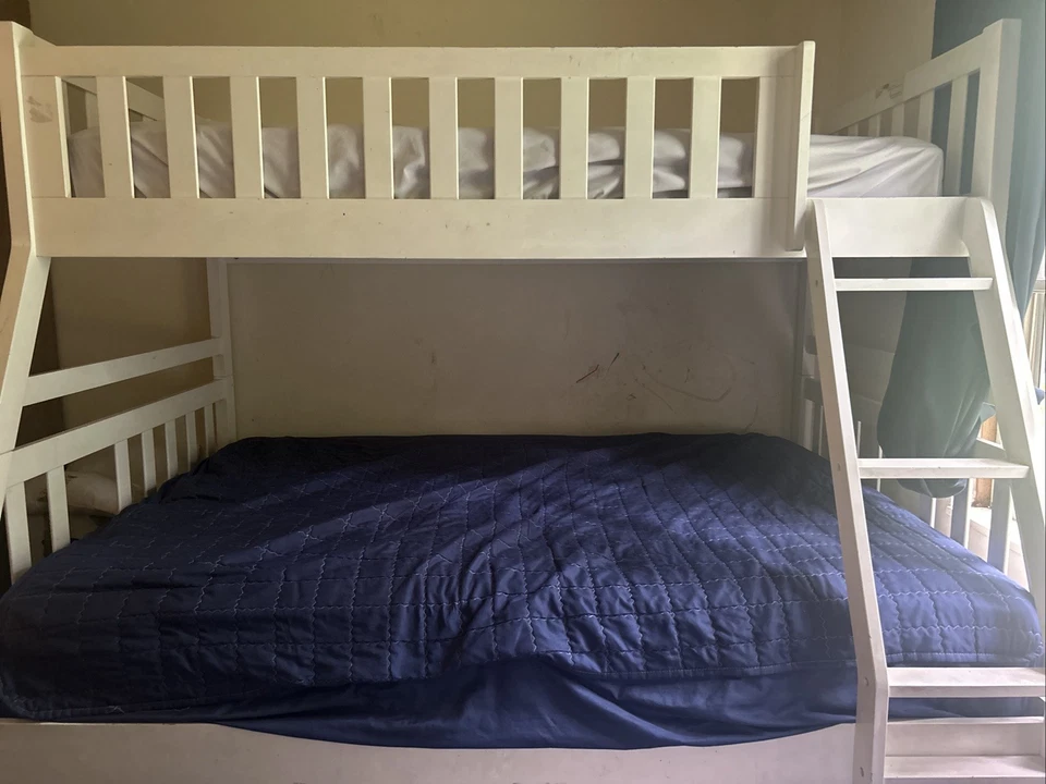 DHP Dusty Twin Over litera completa blanca Foto 1 de 1