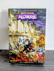WIE NEU Skytear Horde Castle Defense Card Battler Koop Kompetitiv Englisch  - Bild 1 von 3