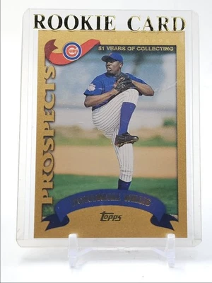 DONTRELLE WILLIS 2002 TOPPS 51 年道具新秀金立方体 /2002 年 Q1518 — 第 1/2 张图片