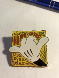 Disney Pin Mickey Handbehang lose - Bild 1 von 2