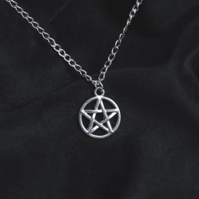 Collana PENTACOLO stella Argento Contro il Malocchio con ciondolo da Uomo Donna - Immagine 1 di 4