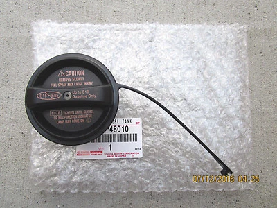 07 - 11 LEXUS GS450h 4D SEDAN FUEL GAS TANK CAP WITH TETHER OEM BRAND NEW - Image 1 of 3