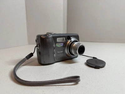 Kodak EasyShare DX4530 5.0MP Digital Camera - Gray - Tested and Working - Image 1 of 4
