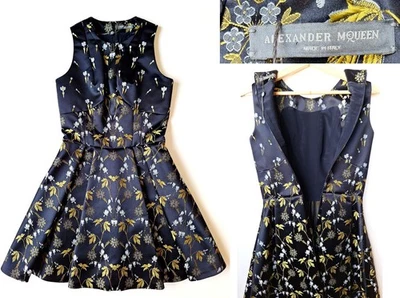 $3,745 Alexander McQueen Dark Blue Floral Embroidery Fit and Flare Dress - Image 1 of 4