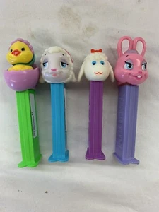 Lot Of 4 Vintage Easter  Pez Dispensers - Picture 1 of 5