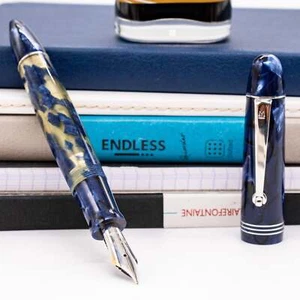 Molteni Modelo 55 Fountain Pen - Royal Blue Lucens Celluloid - Picture 1 of 10