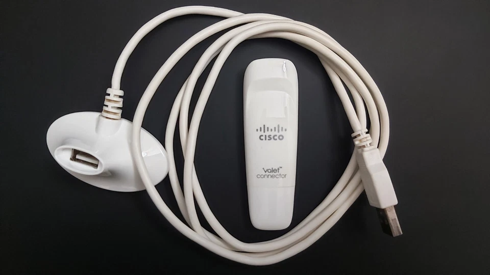 Cisco Valet Connector AM10 USB Wireless Adapter - Image 1 of 3