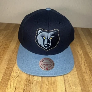 Mitchell & Ness Memphis Grizzlies Core Basic Azul Marino/Azul Claro Snapback Ajustable - Imagen 1 de 4