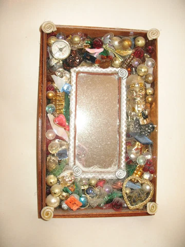 WOODEN HANDMADE MIRROR WITH ORNATE BORDER/GLASS BEADS/BUTTONS/UNIQUE CHARMS Cover