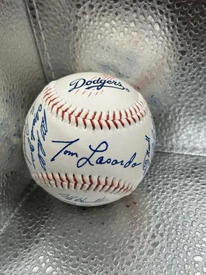 LA DODGERS SIGNED TEAM BALL FACSIMILE BASEBALL NEW AUTO AUTOPEN - LASORDA - Image 1 of 4