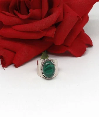 Anillo de plata de ley y malaquita 7,32 g talla 7 rescate de gatos Foto 1 de 3