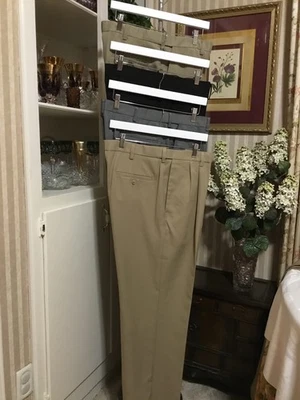 Lot of 4 Men's Handsome Haggar Premium No Iron Cool 18 Pro Slacks Pants 36 x 32 - Image 1 of 4