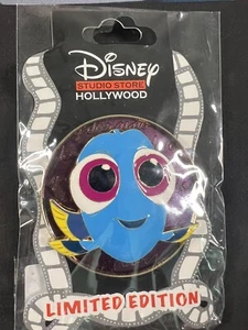 DSSh Disney Studio Store Hollywood Dory Finding Nemo Cursive Cutie Pin LE 400 - Picture 1 of 2