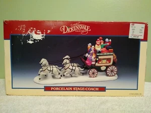 Dickensvale Stagecoach Christmas Village Accessories Lemax 1993 - Picture 1 of 4