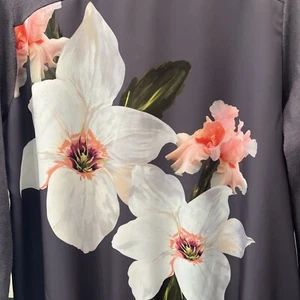Fantastic Ted Baker Jiosepi Floral Print Jumper Size 4(14) - Picture 1 of 3