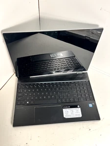 2-IN-1 HP Pavilion x360 15.6" i3-8130U 2.2GHz No RAM no SSD Cracked Screen AS-IS - Picture 1 of 11