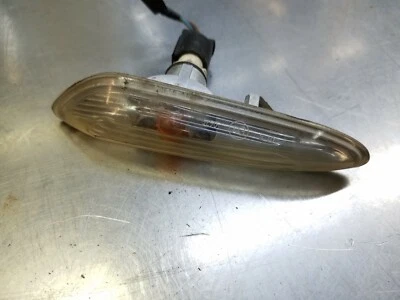 OEM BMW X3 3.0SI 04 05 06 07 08 09 10 LUZ MARCADOR GUARDABARROS DELANTERO IZQUIERDO LH 4V Foto 1 de 4