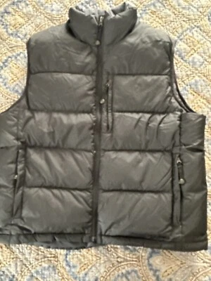 LL Bean Adults Trail Model  Down Vest Size Men’s Large/Women’s XL - Image 1 of 4