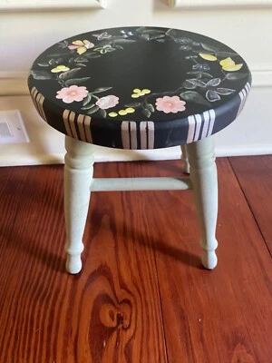 tracy porter small stool - Image 1 of 3