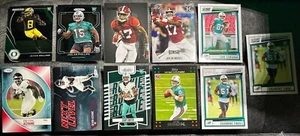 Lote de 11 cartas RECIENTES RC jugadores de los Miami Dolphins - Lote de 11 cartas novatos Waddle Achane - Imagen 1 de 5