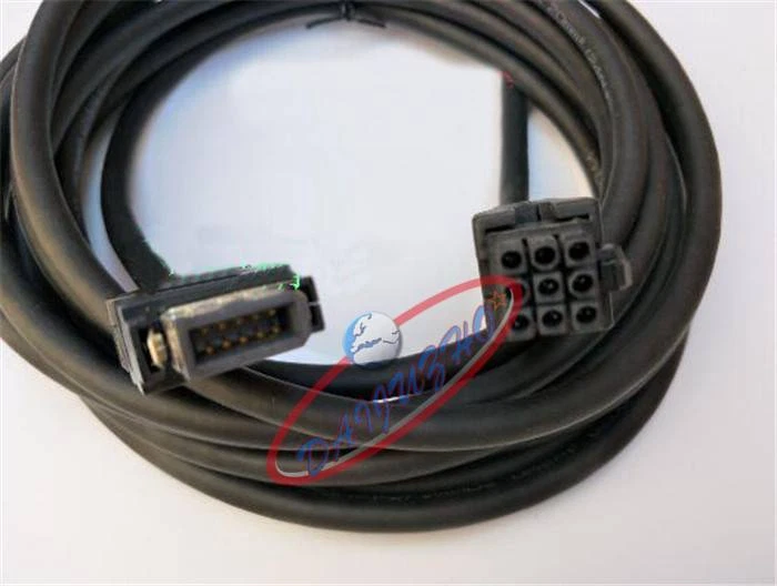 CNP2E-1-5M Mitsubishi M70 Spindle Motor Encoder Feedback Cable - Image 1 of 1