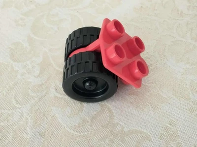 Lego Duplo DOUBLE WHEEL ASSEMBLY 4 STUDS BLACK WIDE WHEELS Replacement Part - Image 1 of 4