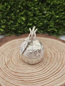 Massiver Silber Betal Nusskasten. Hohe Silberreinheit. Apple Shape Box. - Bild 1 von 15