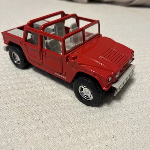 HUMMER HUMVEE NEW RAY 1/32 SCALE SUPER FRICTION DIECAST - Picture 1 of 9