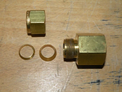 CONECTOR HEMBRA LATÓN SWAGELOK B-810-7-8 MONTAJE TUBO 1/2" - 1/2" FNPT  Foto 1 de 4