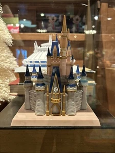Kit Modelo Castillo de Cenicienta de los Parques Disney 127 Piezas Nuevo en Caja - Imagen 1 de 9