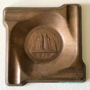 Vintage Kupfer Aschenbecher 1933 Weltausstellung Plymouth Desoto Chrysler Chicago 3" - Bild 1 von 4