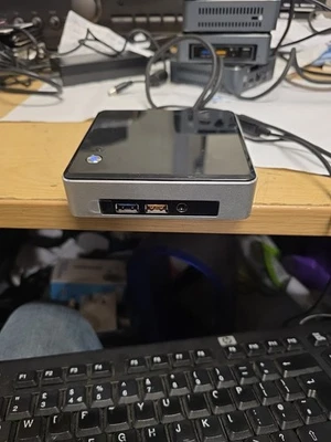 PC Intel NUC Core i5-5250U @1.60GHz,8GB RAM,240GB SSD,mini HDMI-NUC5i5RYK-NO OS - Image 1 of 4