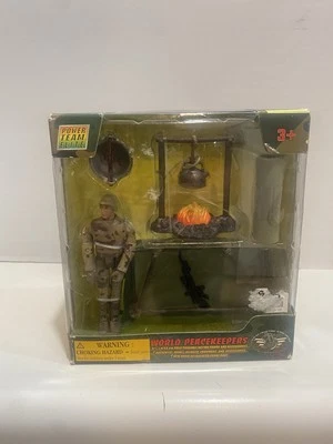 Figura de acción militar Power Team ELITE World Peacekeepers 3 3/4”/accesorios Foto 1 de 4