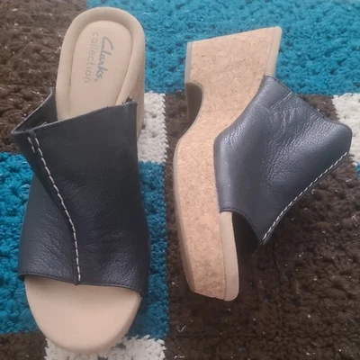 Sandalias de cuña Clarks Giselle Orchid de cuero 9 negras  Foto 1 de 4