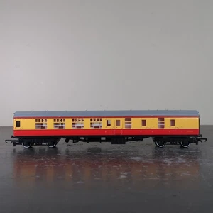 Entrenador compuesto Hornby R928 BR 34100 rojo y natillas calibre OO - Imagen 1 de 6