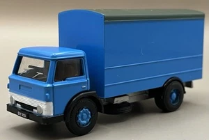 Base Toys 1:76 Ford D-Series Box Van - Blue CV01 - Picture 1 of 3