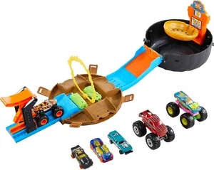 Hot Wheels Toy Trucks Playset Stunt Tire Monster Truck & Hot Wheels Race Playset - Picture 1 of 8