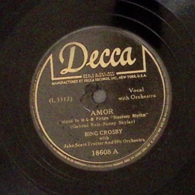 BING CROSBY AMOR/LONG AGO DECCA RECORDS 18608  78 RPM 154-85 - Image 1 of 3