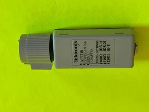 Adaptador de señal diferencial Tektronix AFTDS - usado - Imagen 1 de 3