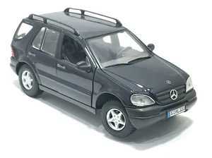 MASITO MERCEDES-BENZ ML320 MODELO NEGRO COCHE ESCALA 1:24 - Imagen 1 de 4