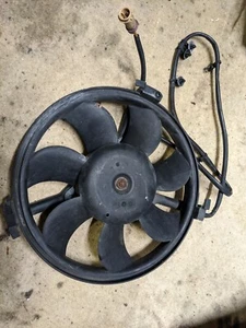 AUDI A4 A6 A8 VW PASSAT SHARAN VALEO RADIATOR FAN 8D0959455C - Picture 1 of 3