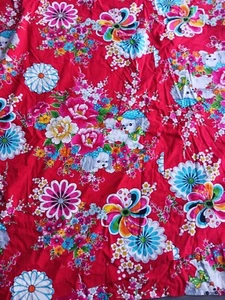 Tessuto Stampa Anni 70 Arcobaleno Cucciolo Gioco Colore Rosso Giardino POP 75x65" Cerniera A7 - Foto 1 di 7