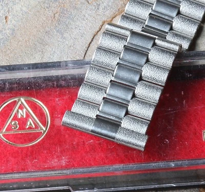 16 VENDIDO! Reloj pulsera suizo NSA NUEVO AÑOS 60/70 18mm 19mm o 20mm extremos rectos Foto 1 de 4