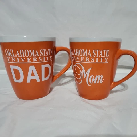 Set of 2 Mom & Dad Oklahoma State University Mugs NCAA Coffee Cowboys Baseball Cover