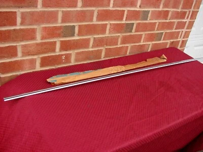 68 1968 Buick Sport Wagon nos puerta trasera moldura superior/inferior GM 7795337 Foto 1 de 4