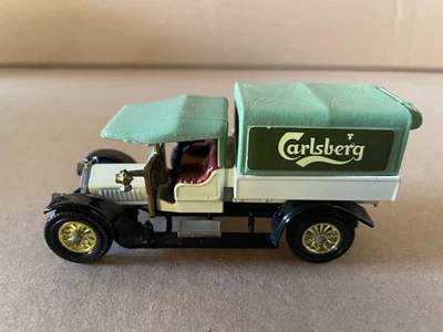 Modelos Matchbox de camión Crossley Carlsberg de antaño Foto 1 de 2